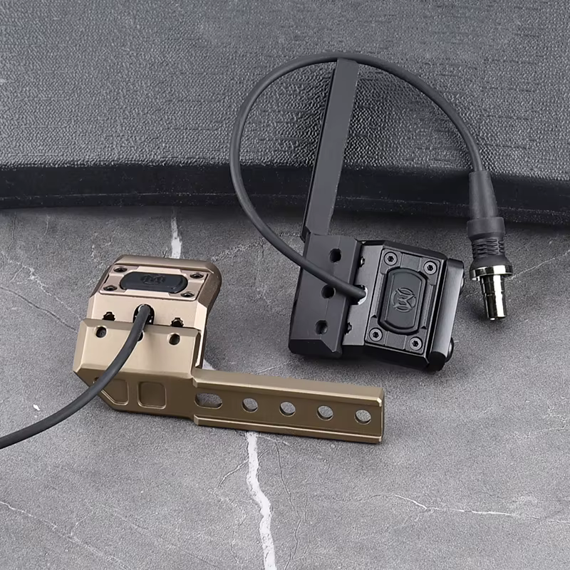 Interruptor táctico M300 M600 para linterna – Montaje Picatinny 20mm - imagen 5