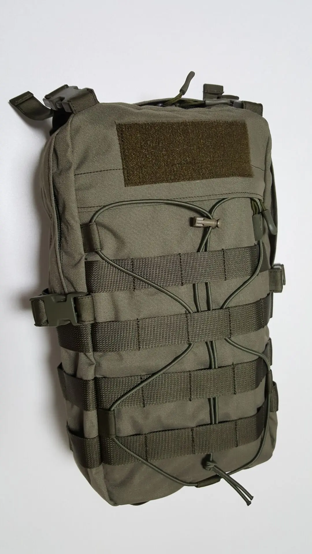 Mochila de hidratación MOLLE para chaleco táctico - imagen 2