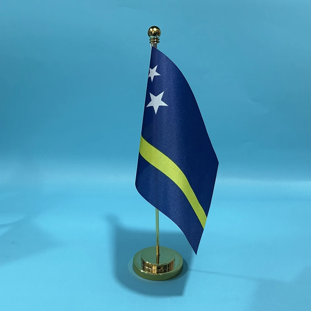 BANDERA DE SKY Bandera de escritorio de oficina Bandera de Curacao 14x21 cm poliéster Curacao Banner nacional Adornos de escritorio Banderas - imagen 3