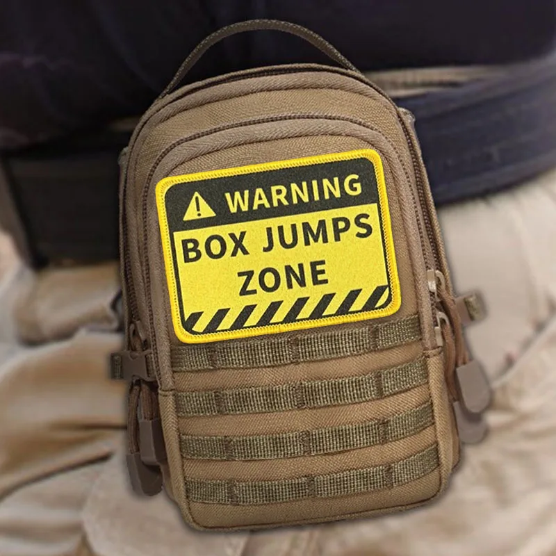 Caja de advertencia JUMPS ZONE parche táctico parches de gancho y bucle brazalete insignia de moral militar Chevron mochila chaleco pegatinas - imagen 4