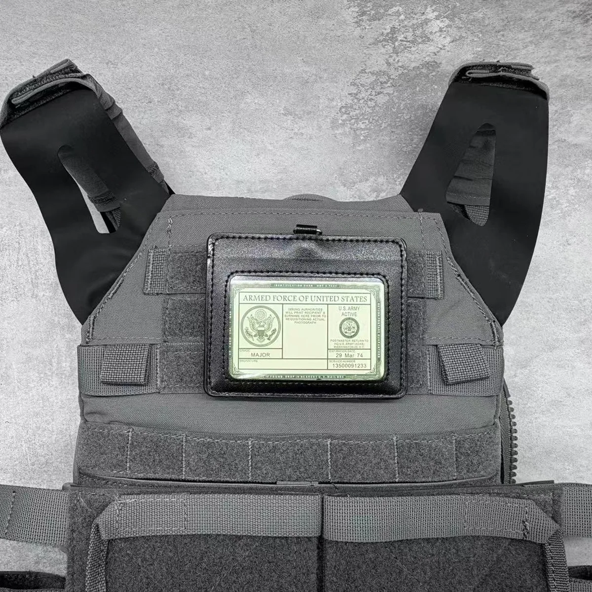 Portatarjetas integrado con gancho y bucle con funda para tarjetas y etiqueta de identificación - imagen 2