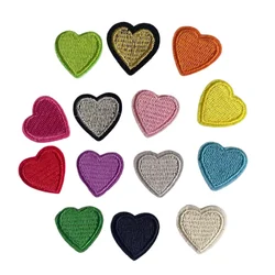 Parche con apliques corazón pequeño – Reparación ropa planchar bordado tela