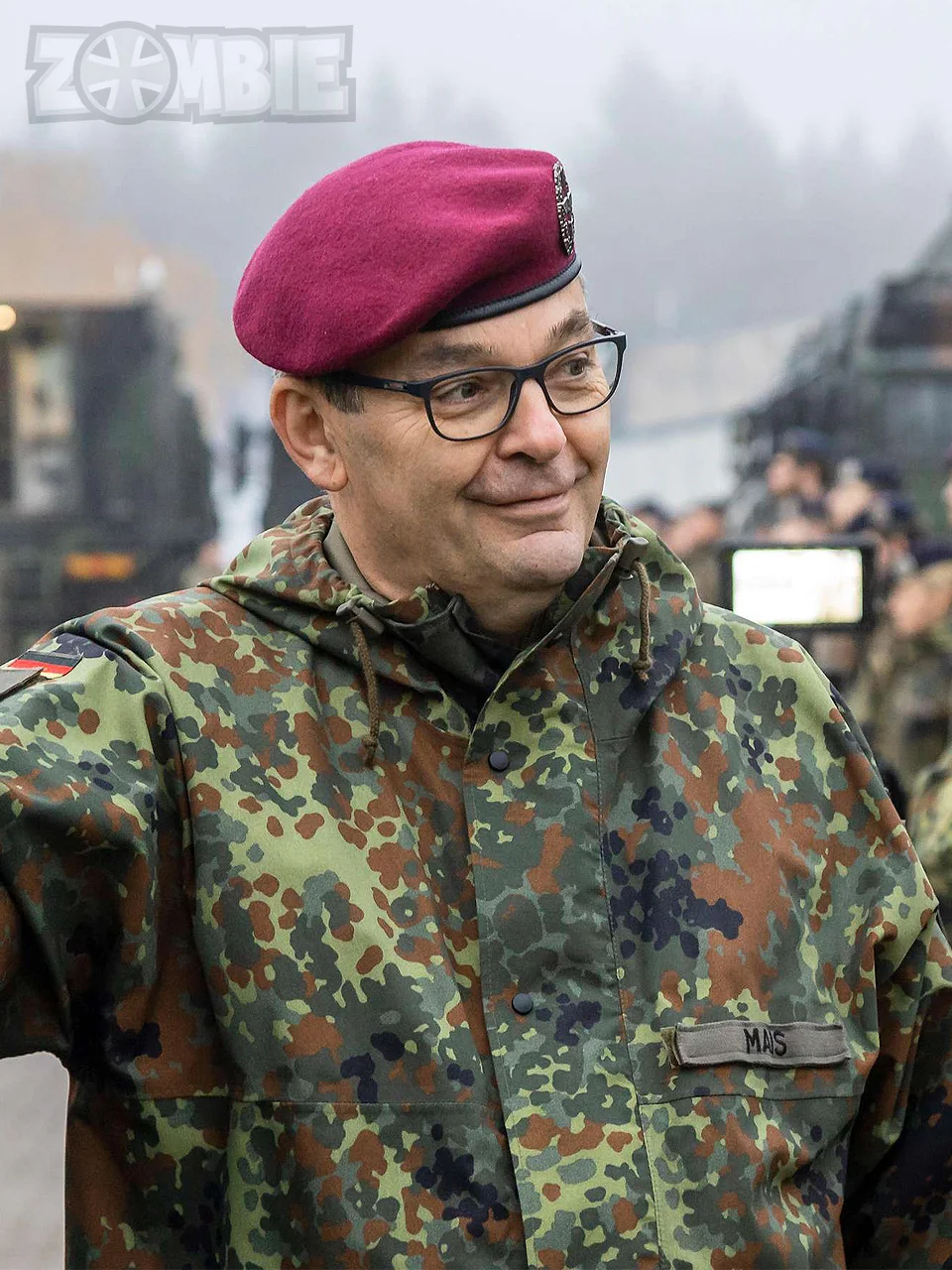 Chaqueta táctica camuflaje jungla rígida de montañismo - imagen 4