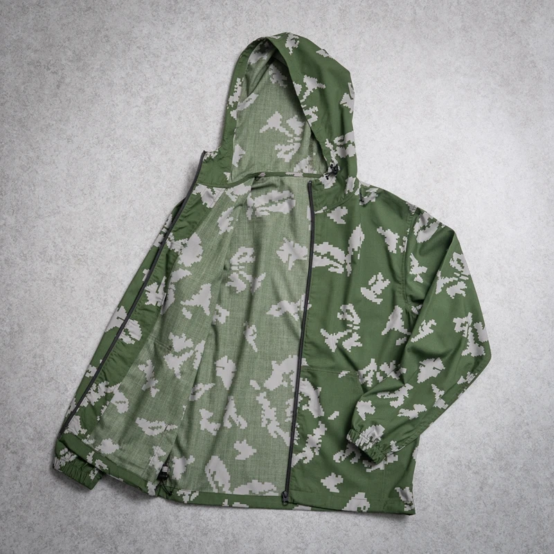 Traje de camuflaje militar ruso, chaqueta con capucha, flor blanca, pequeño hombre verde, ruinas, traje de protección solar de punto alemán - imagen 4