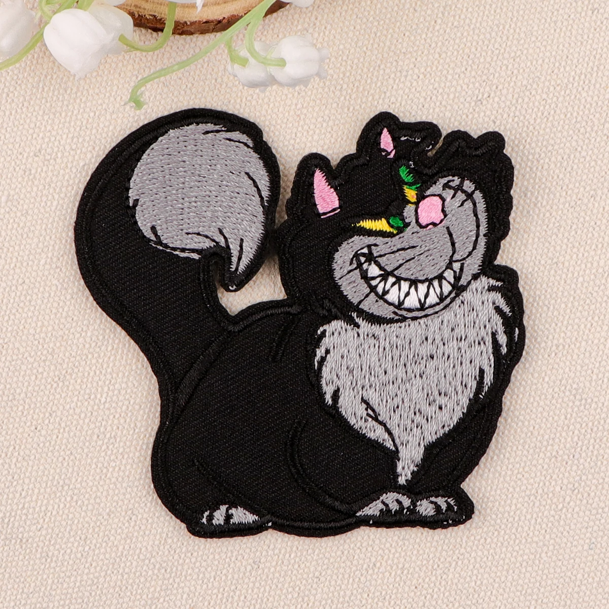 Parche bordado de gato negro, parches divertidos de animales de dibujos animados para planchar para ropa, parches termoadhesivos para ropa, insignias para coser DIY - imagen 2