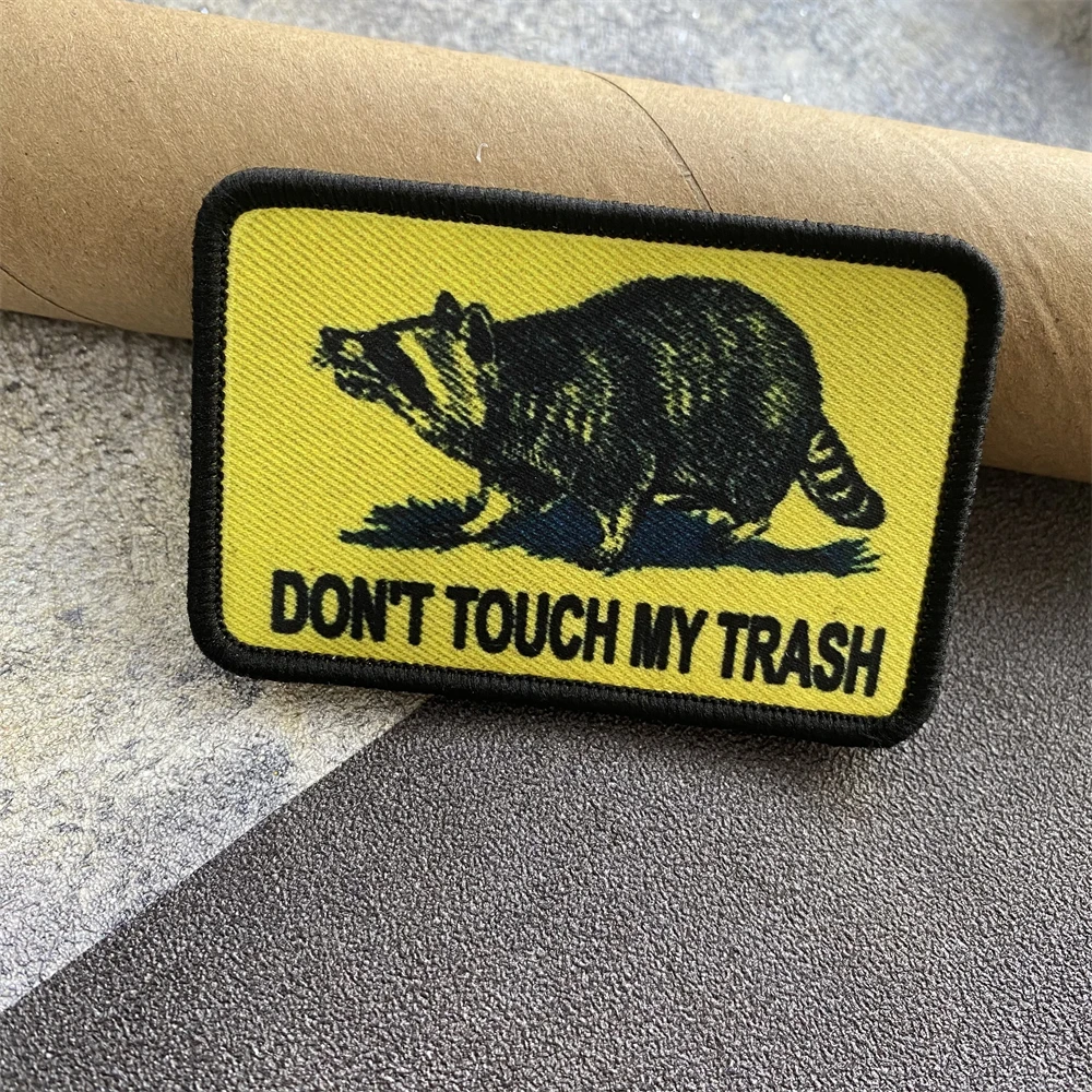 Don't Touch My Trash Meme parche mapache Possum moral insignia bandera de Gadsden gancho y bucle táctico mochila sombrero pegatinas - imagen 4