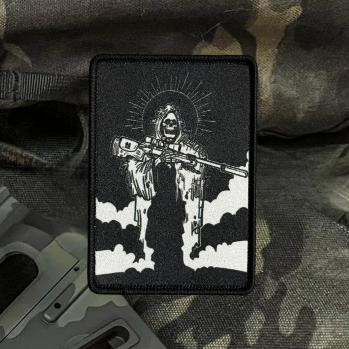 Parche esqueleto francotirador táctico MOLLE para ropa y mochilas - imagen 4