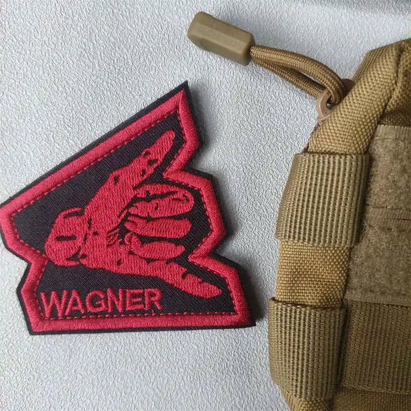 Dedos superiores que '666' parche bordado 3D chaleco táctico parches de gancho y bucle para ropa mochila insignia de moral pegatina brazalete - imagen 4