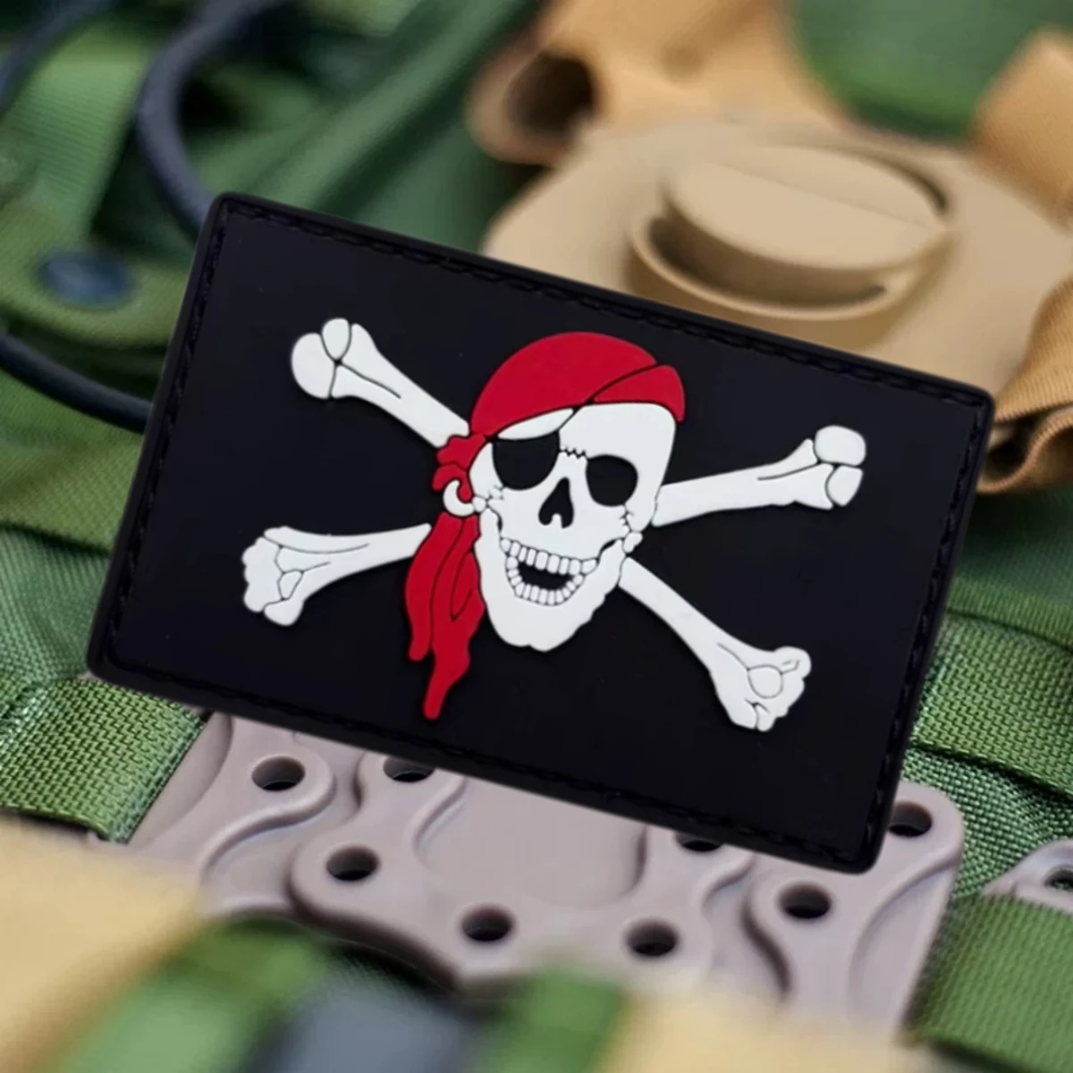 Parche con insignia de moral de calavera pirata "Jolly Roger", parches tácticos militares 3D de PVC con gancho y bucle para ropa, pegatinas para mochila - imagen 4