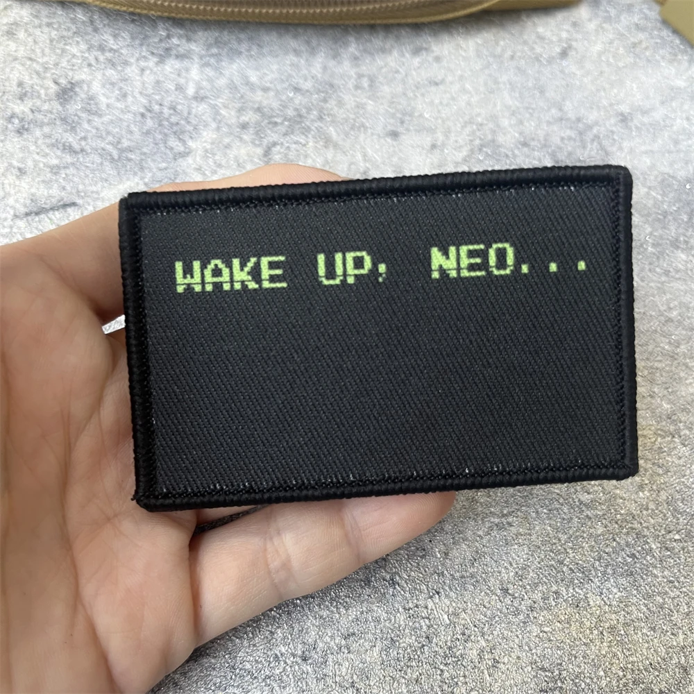 Despertador, Neo... Parche de insignia de moral táctica de la película Matrix, brazalete con estampado militar, gancho y bucle, pegatina para mochila y ropa - imagen 4
