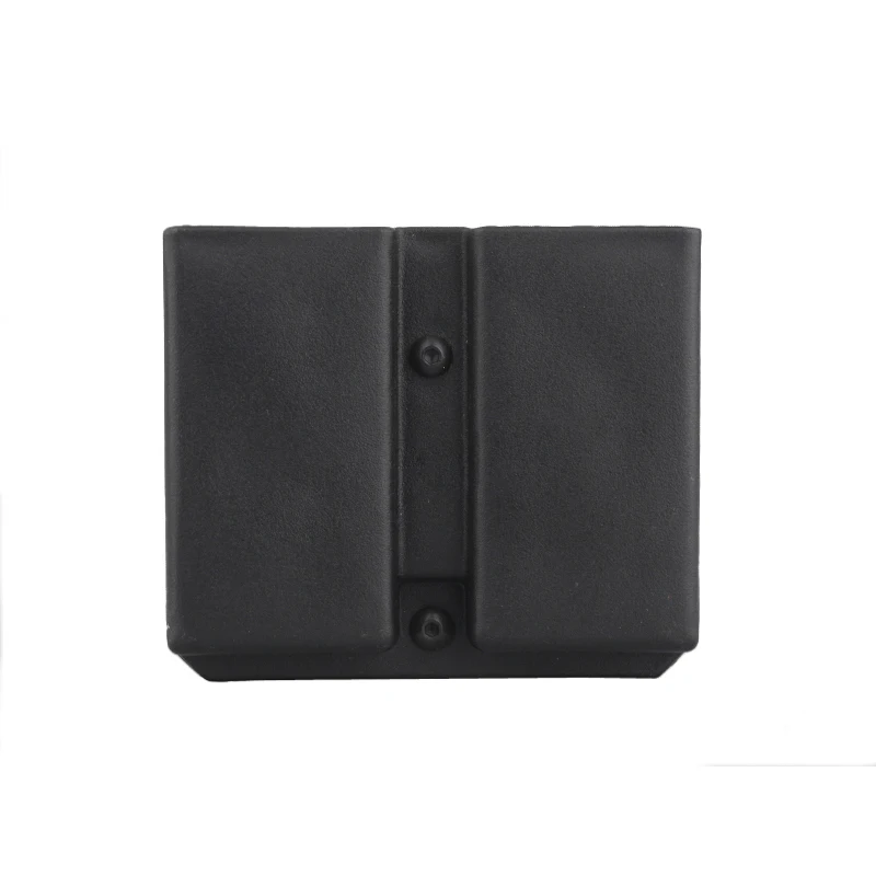 Funda en uso durante una partida de airsoft