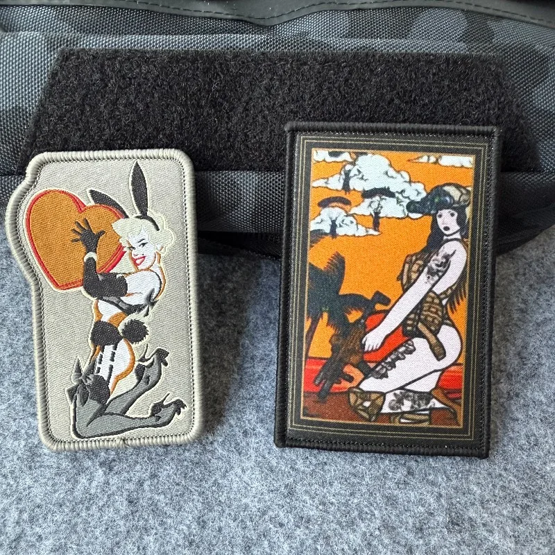 Parche táctico de chica conejito de estilo Vintage, insignia de moral de chica Retro, parche militar con gancho para mochilas, chaquetas y ropa - imagen 2