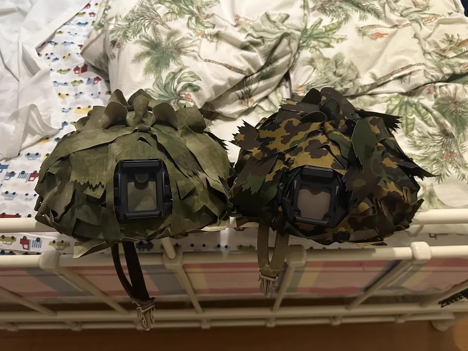 Cubierta de casco táctico IRR de camuflaje al aire libre para una variedad de cascos - imagen 2