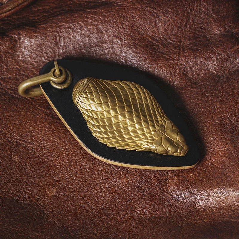 Snake Pendant A