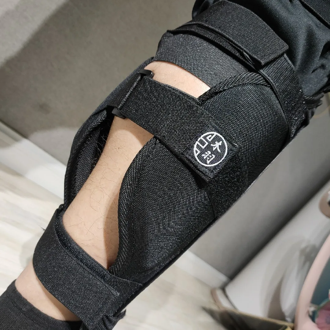 Armadura de espinilleras de acero para lucha contra espadas con rodillera para una protección mejorada - imagen 5