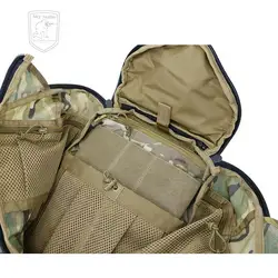 Mochila táctica EDC con sistema MOLLE y organizador interno