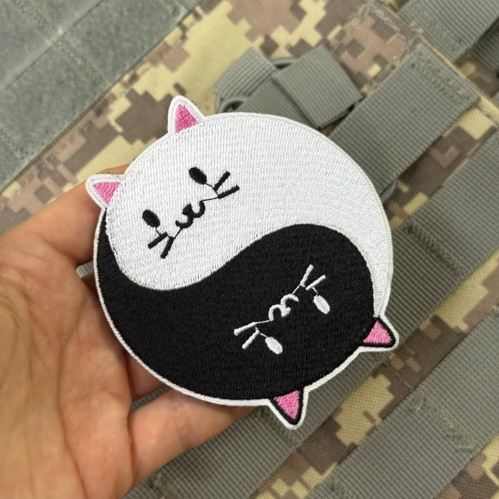 Parche de gato bebé Yin y Yang "Finally Home", parches impresos personalizados de moral divertida, gancho militar táctico, pegatina de bandera para mochila - imagen 3