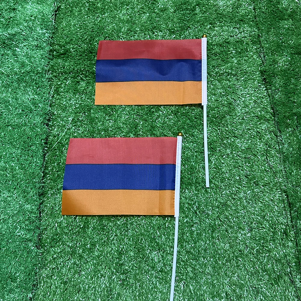 Bandera del cielo bandera de mano de Armenia 10/20/50/100 Uds 21*14cm banderas onduladas de mano de Armenia con poste de plástico para actividades deportivas decoración del hogar - imagen 3