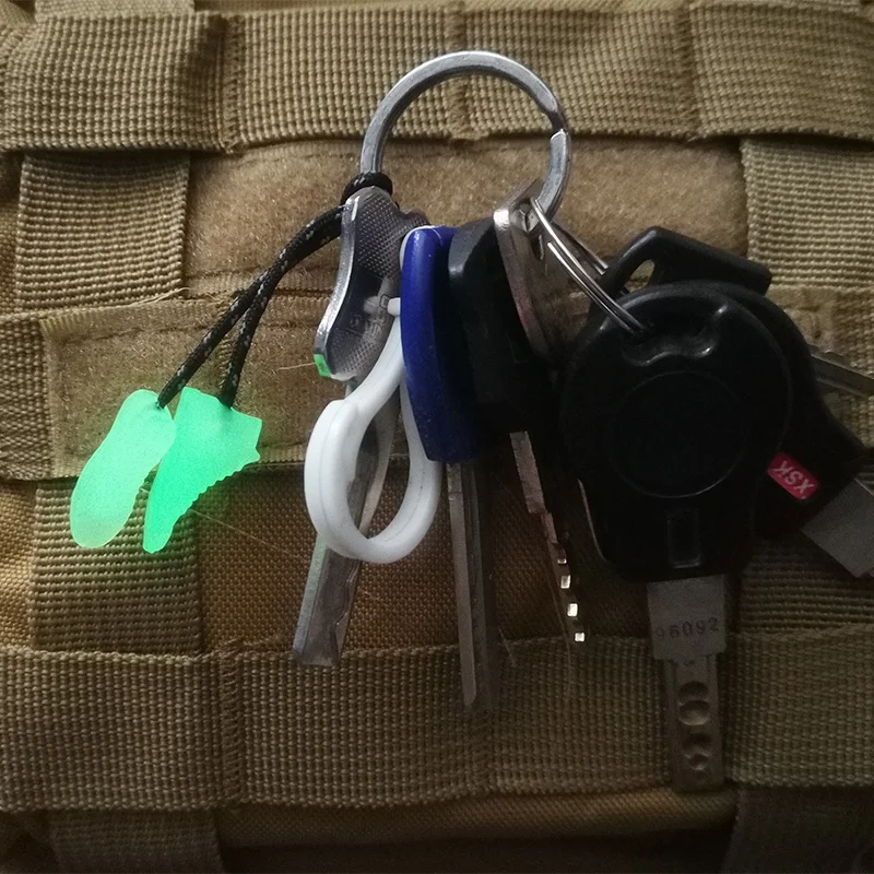 Mini zapatillas de deporte de estilo luminoso con cremallera, chaqueta de cuerda, mochila, equipo, bolsa táctica, accesorios, Asa de cuerda doble, colgante con cremallera - imagen 4