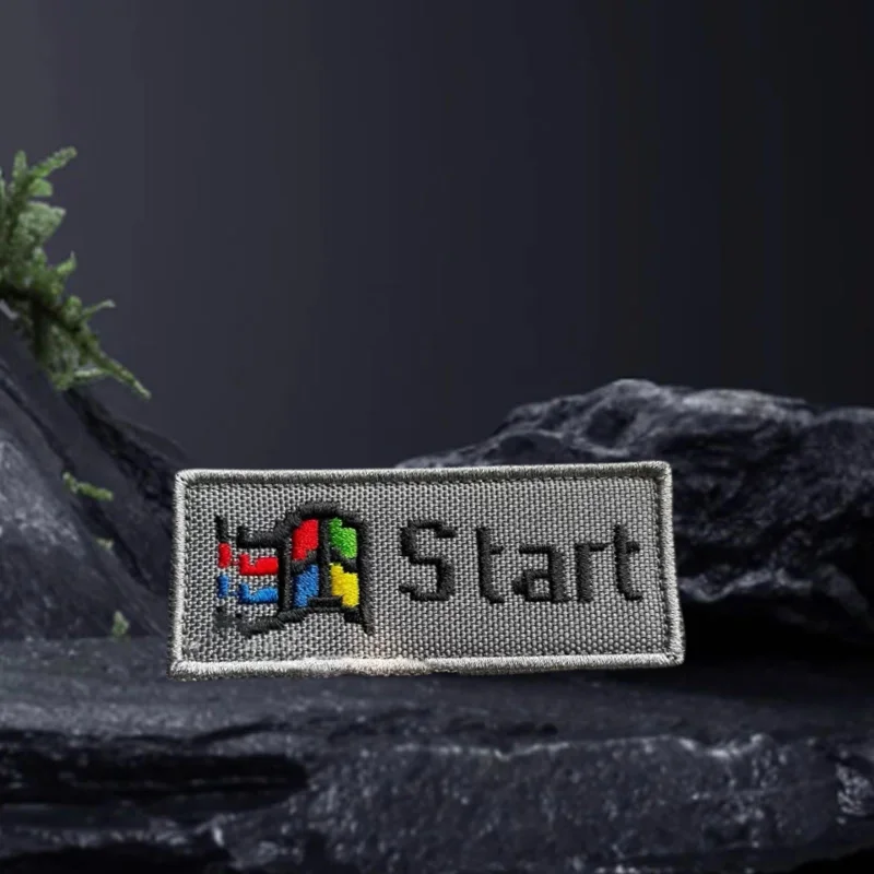 Suplemento de inicio de computadora nostálgico, insignia de moral táctica, bordado, gancho y bucle, mochila, ropa, pegatina decorativa, brazalete - imagen 2