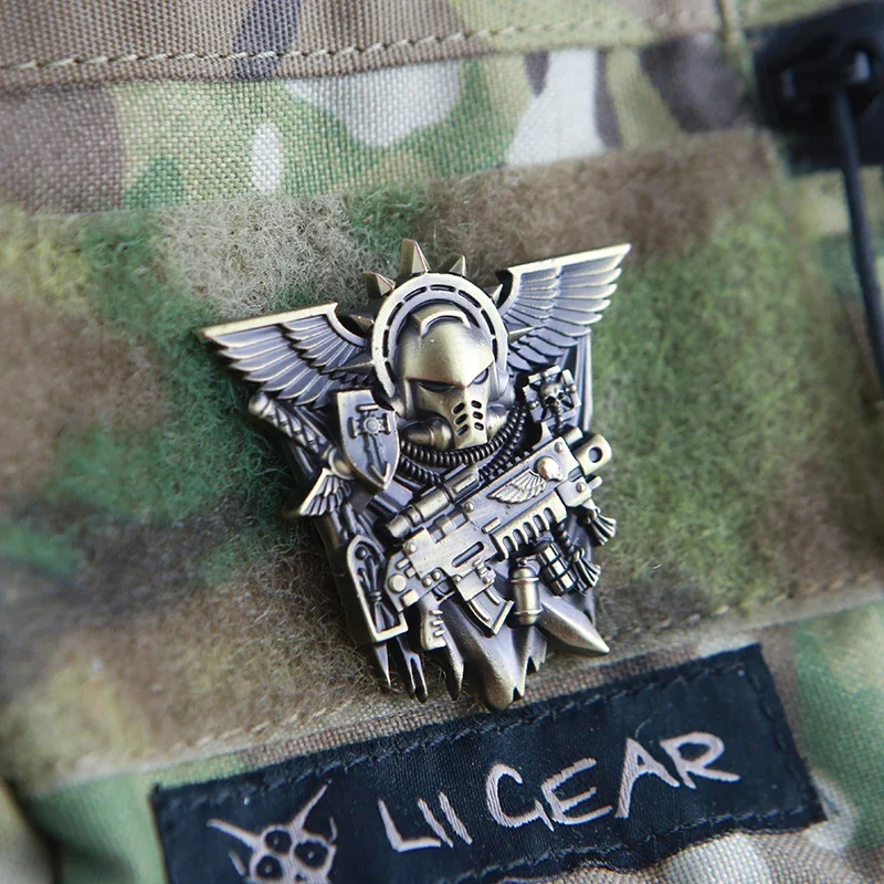 Medalla Conmemorativa de campamento de guerrero de Calavera, insignia de moral de Metal antiguo Retro, pegatina de decoración de mochila, parches de gancho y bucle 3D