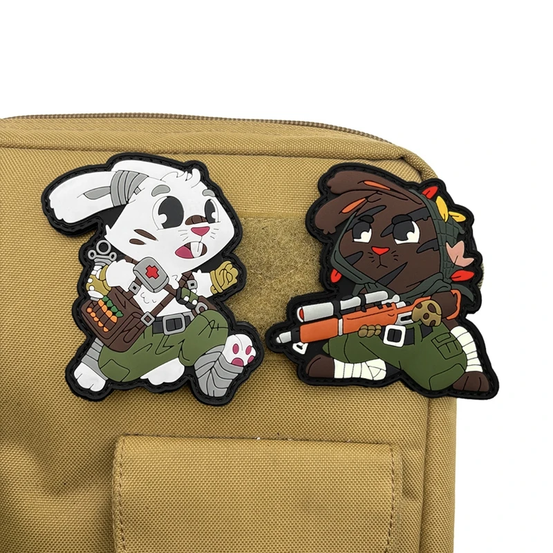 Parche de gancho y bucle luminoso de PVC de conejo táctico, insignia moral al aire libre, insignias tácticas, parches de accesorios de ropa - imagen 2