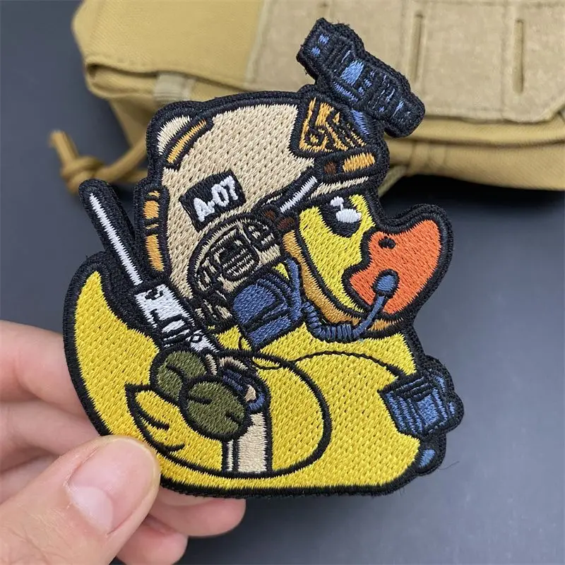 Accesorio para bolsa al aire libre, máquina de escuchar, bordado de pato táctico, brazaletes para entusiastas militares, casco DIY, chaleco, parches de bucle de gancho - imagen 5