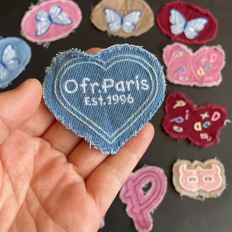 Pegatinas de dibujos animados para ropa, insignias de letras, corazón, mariposa, apliques de tela, bordado, parches cosidos para Jeans, ropa, 5 piezas - imagen 5