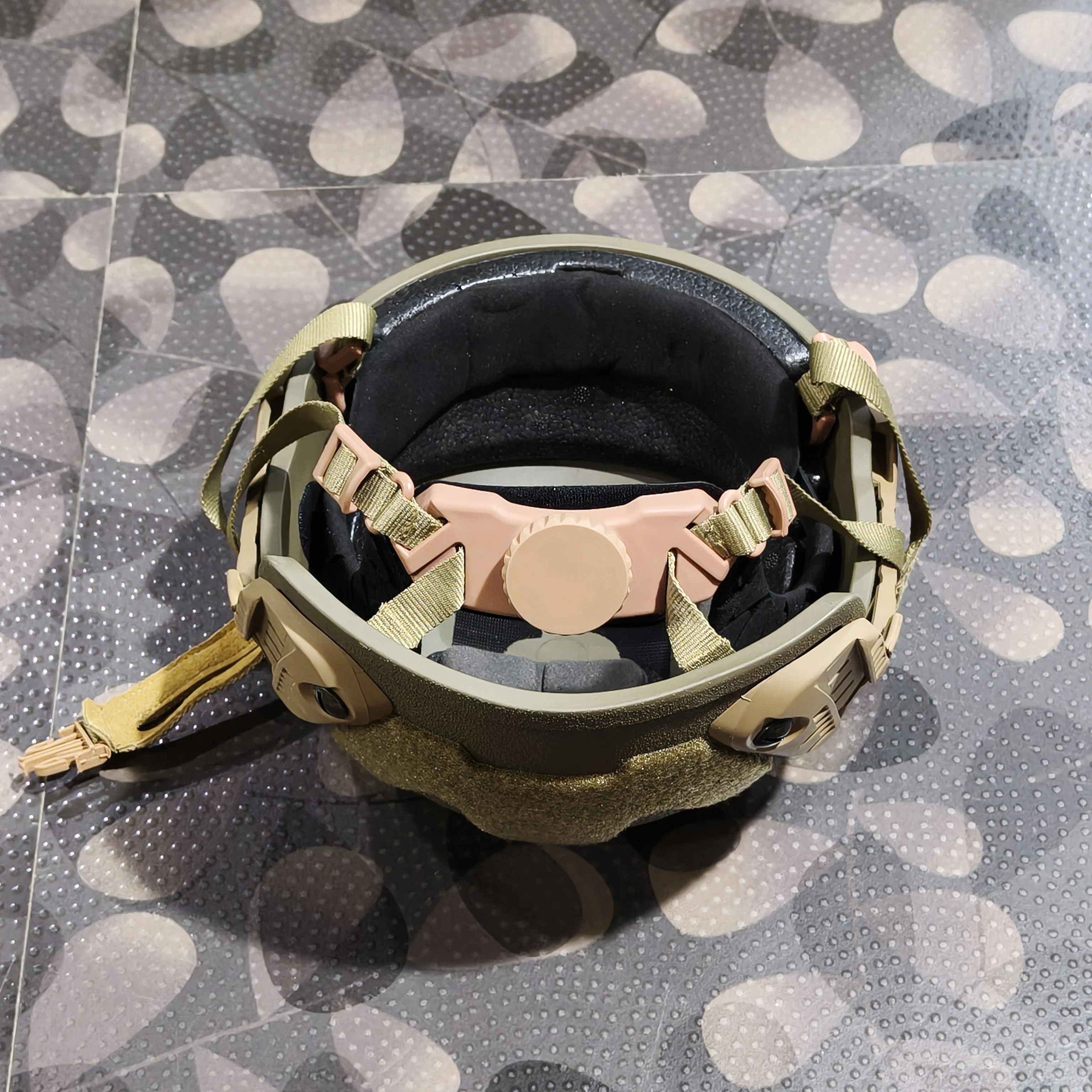 Casco Táctico MICH2001 estilo USMC ECH corte alto versión de Acción - imagen 4
