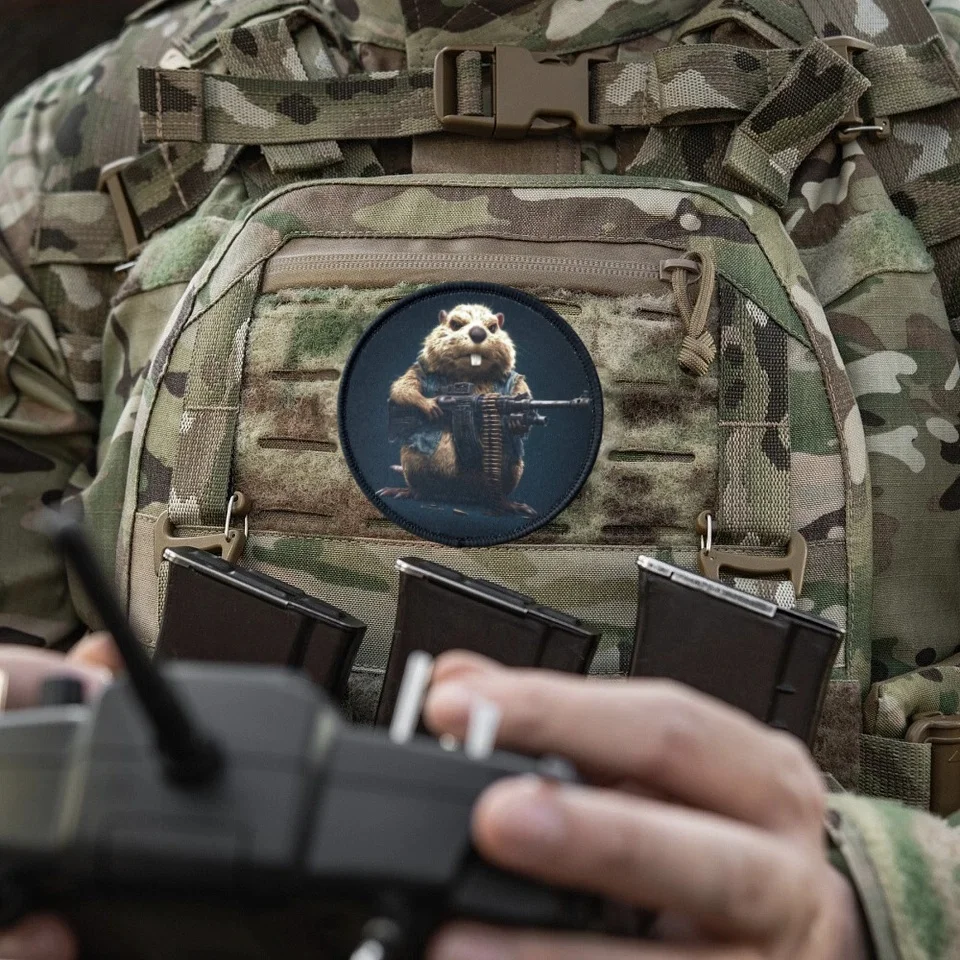 Parche con estampado de guerrero castor para chaleco táctico, insignia de moral con gancho y bucle, pegatina decorativa para mochila, parches para brazalete para ropa - imagen 5