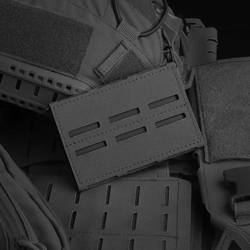 Panel de cubierta de cintura (OMP) con tres filas de equipo de reemplazo y desmontaje rápido compatible con MOLLE - imagen 4
