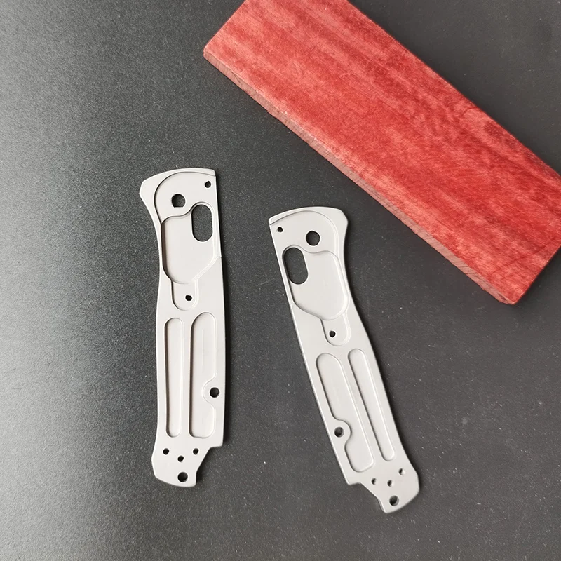 1 par de básculas de mango de agarre de cuchillo de Material de aleación de titanio para Mini Bugout 533, cuchillos DIY, piezas de parches de repuesto - imagen 4