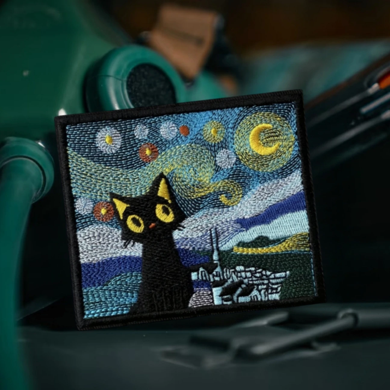 The Cat Under The Night Sky Funny Morale Badge Embroidered Patches for Clothing Tactical Military Hook & Loop Backpack Stickers - imagen 5