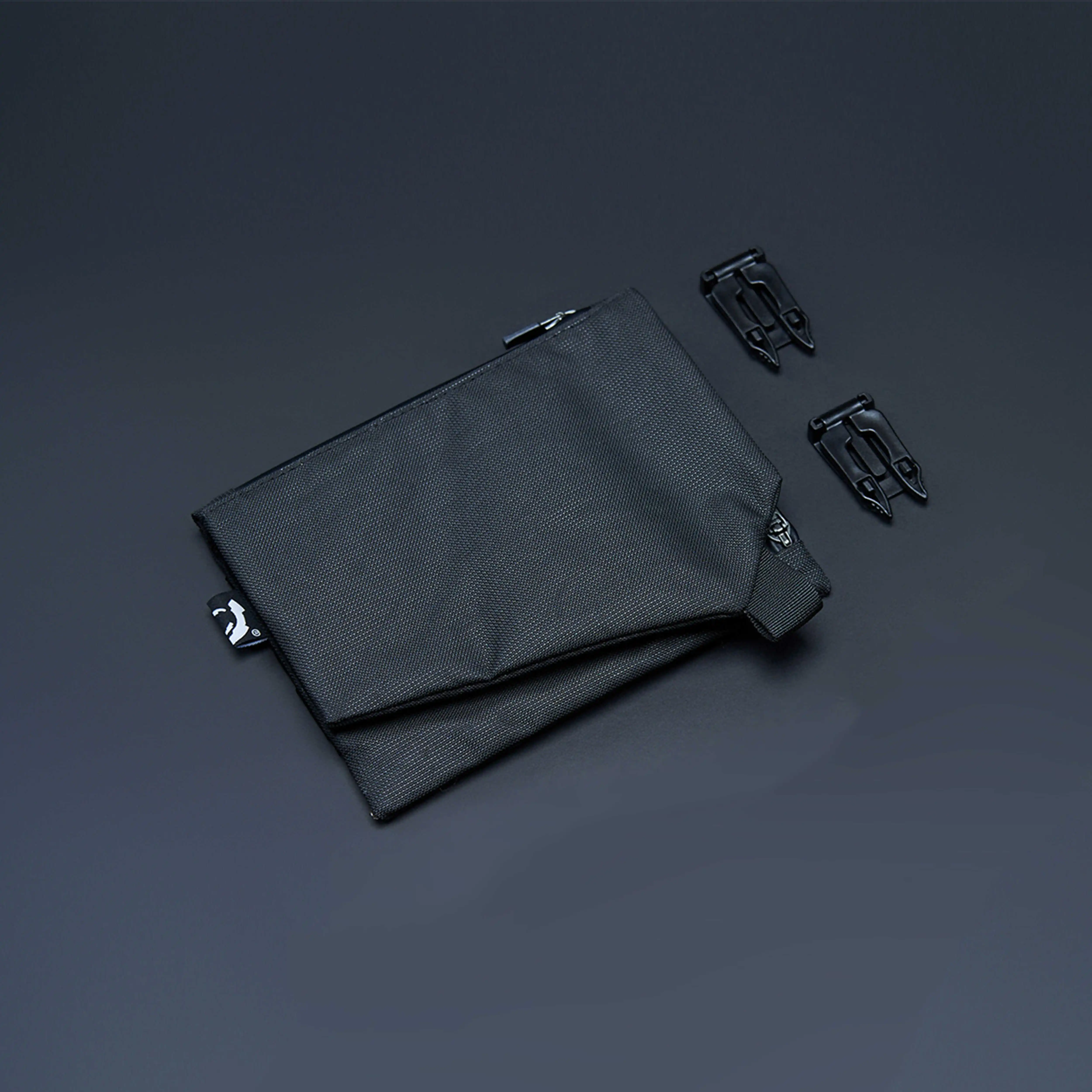 Bolsa de accesorios de deformación plegable con hebilla magnética táctica para exteriores, bolsa de teléfono para axila de un solo hombro - imagen 2