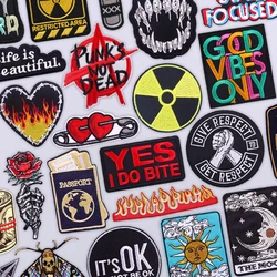 Parches Punk Rock para planchar para ropa, banda de Metal, parches bordados para coser en chaqueta, mochila, letras negras, apliques DIY, logotipo