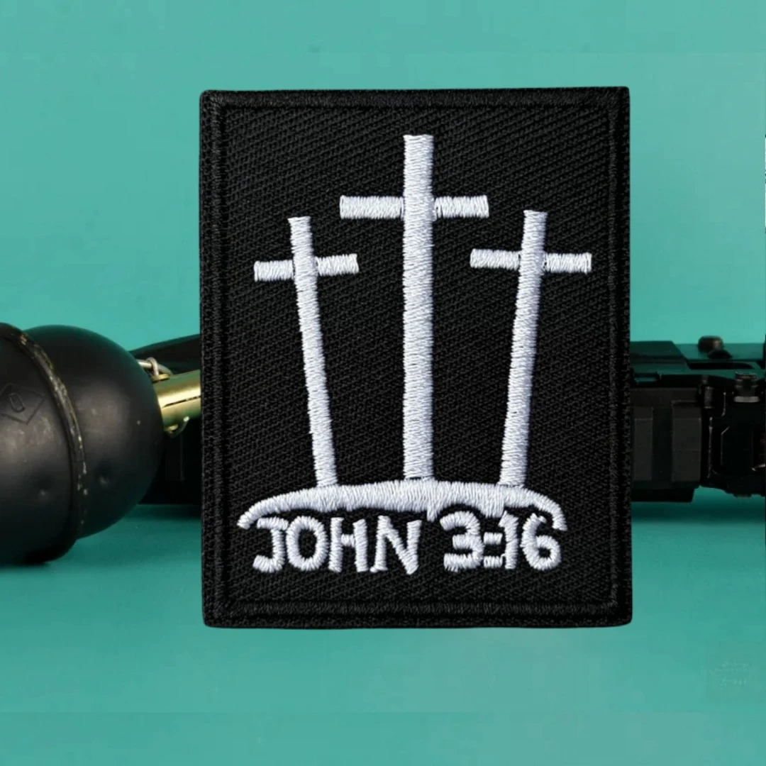 JOHN 3:16 tres cruces cristiano en Dios moral parche táctico bordado parches ropa táctica militar mochila pegatina - imagen 5
