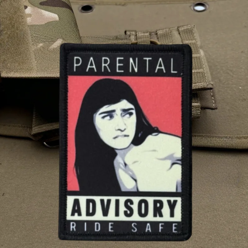 Parche con estampado seguro para paseo de asesoramiento Parental, insignia de moral con gancho y bucle táctico, pegatina decorativa para mochila, parches para brazalete para ropa - imagen 4