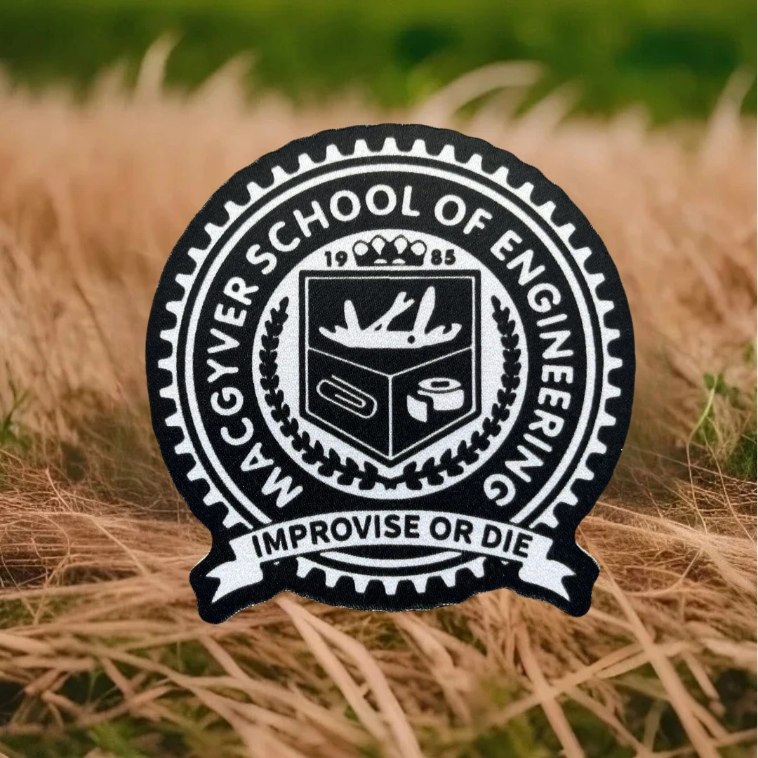 Macgyver Escuela de Ingeniería moral militar brazalete táctico parches de gancho y bucle impresos para ropa mochila pegatina - imagen 4