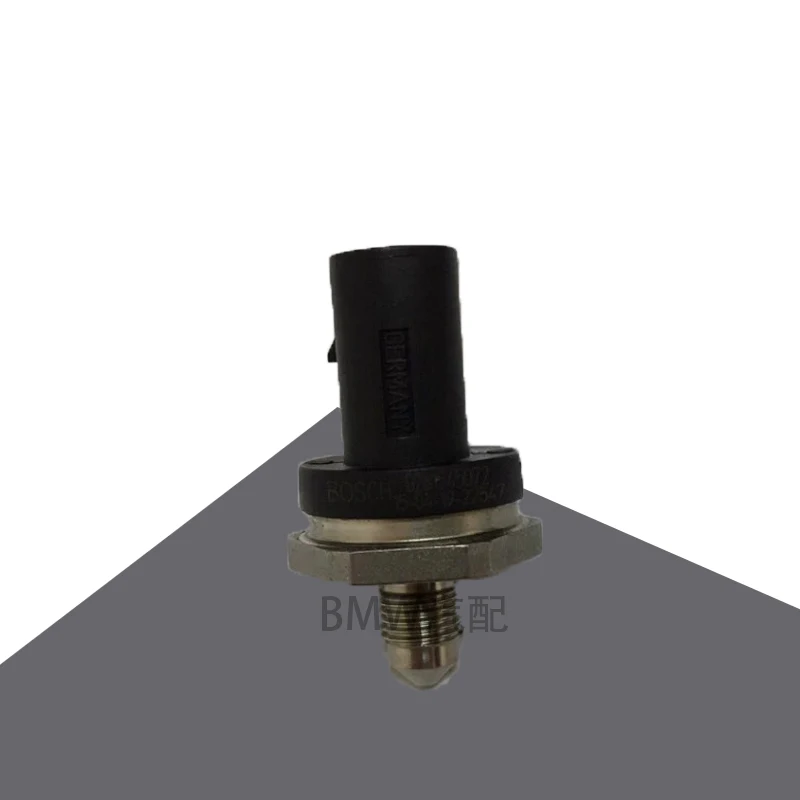 Sensor de presión de riel de aceite Gt 535, 520, 525, 528, 740, 730, 750x5 - imagen 3