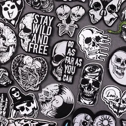 Parche bordado calavera punk plancha termoadhesivo para ropa