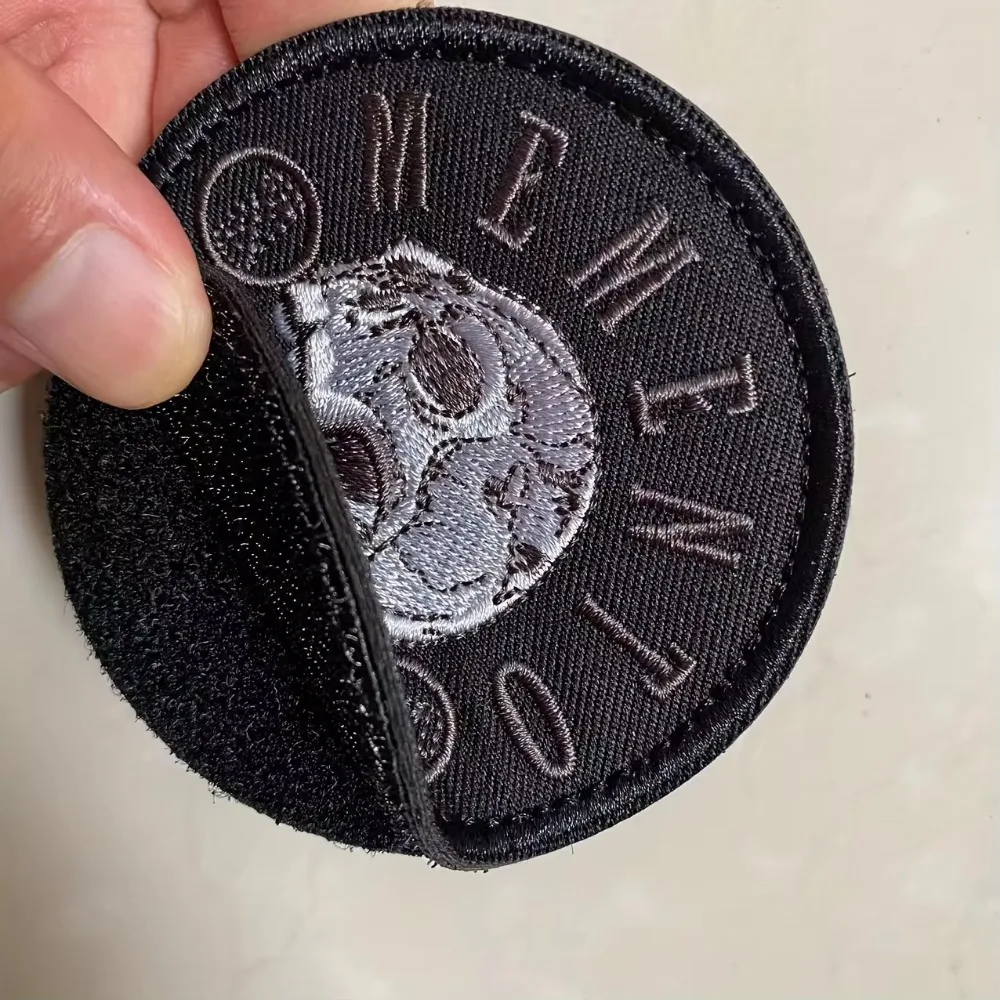 Parches Velcro Mochila TáCticos De Bordados Aplique bordado de calavera MEMENTO MORI, Parche de Velcros táctico militar, moral Punk, Vintage gótico para mochila Molle, 1 unidad - imagen 3