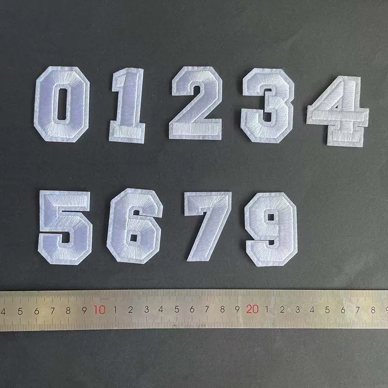 A ~ Z letras del alfabeto inglés, 0 ~ 9 Jersey, insignias de números, pegatinas de ropa, apliques blancos, parches bordados para planchar en la ropa - imagen 5