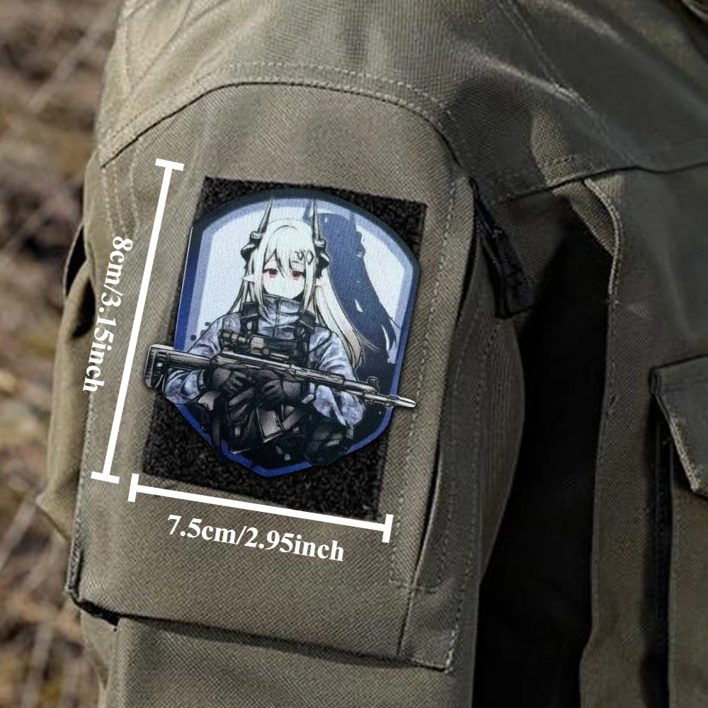 Parche táctico de Chica de Anime, parches divertidos de gancho y bucle, insignia de moral militar, brazalete del ejército, pegatinas para mochila - imagen 3