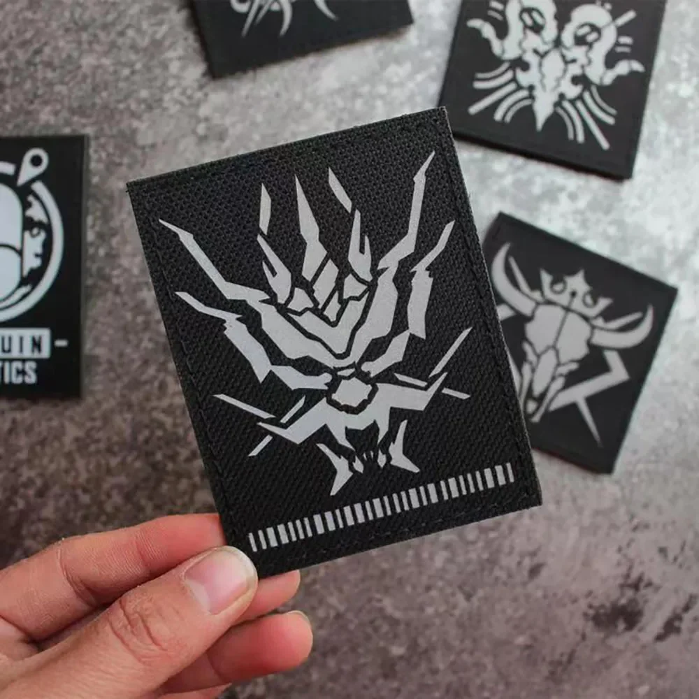 Arknights-Parche reflectante IR, brazalete de caballero y cazador, insignia de moral táctica, parches de gancho y bucle en la ropa, aplique de mochila - imagen 3