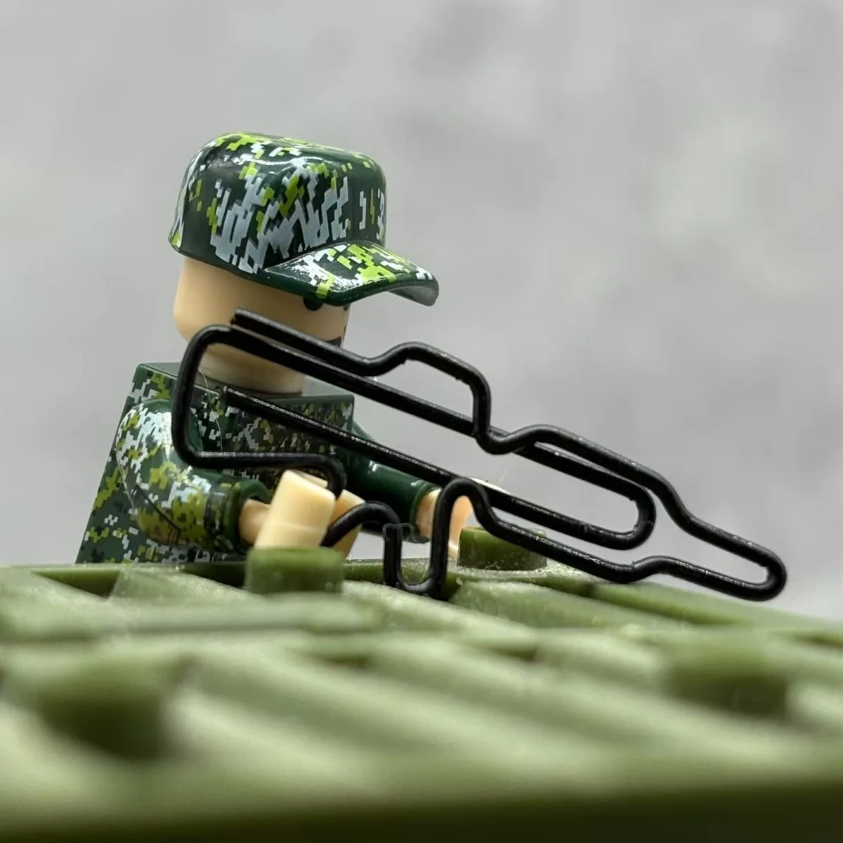 50 unid/set de clip de papel con diseño de Rifle de asalto, estilo personalizado/Jato de combate, clip de diseño de avión para marcador, marcador de papelería - imagen 2