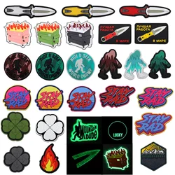 Bolsa para exteriores, accesorios, insignia, paisaje, campo de campamento, llama divertida, piña, zanahoria, cubo de basura, hoja de trébol, parche para mochila de PVC STAY RAD