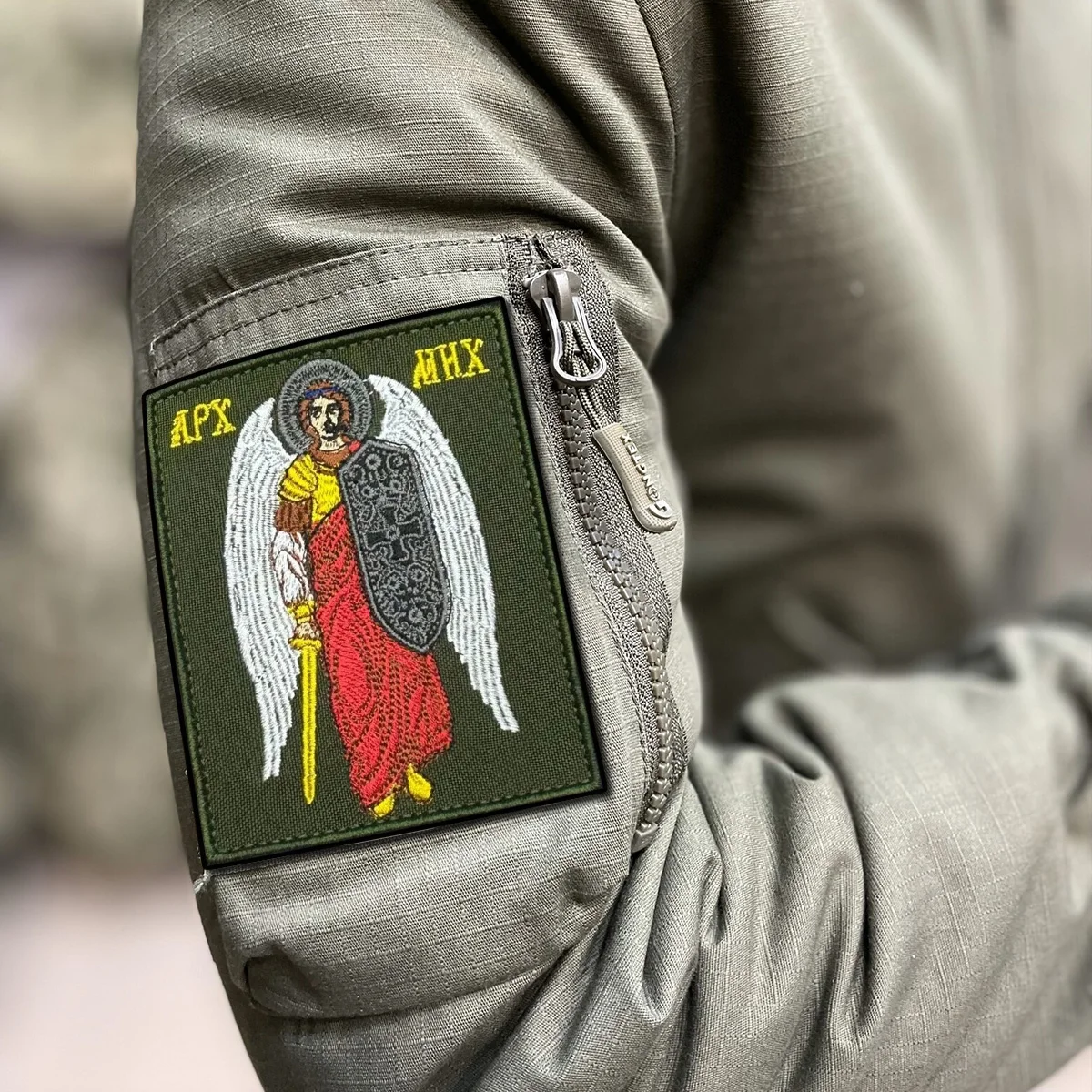 Parche de rescate y protector, parches de gancho y bucle, insignia de moral táctica, parche bordado, brazalete del ejército militar, pegatinas para mochila - imagen 3