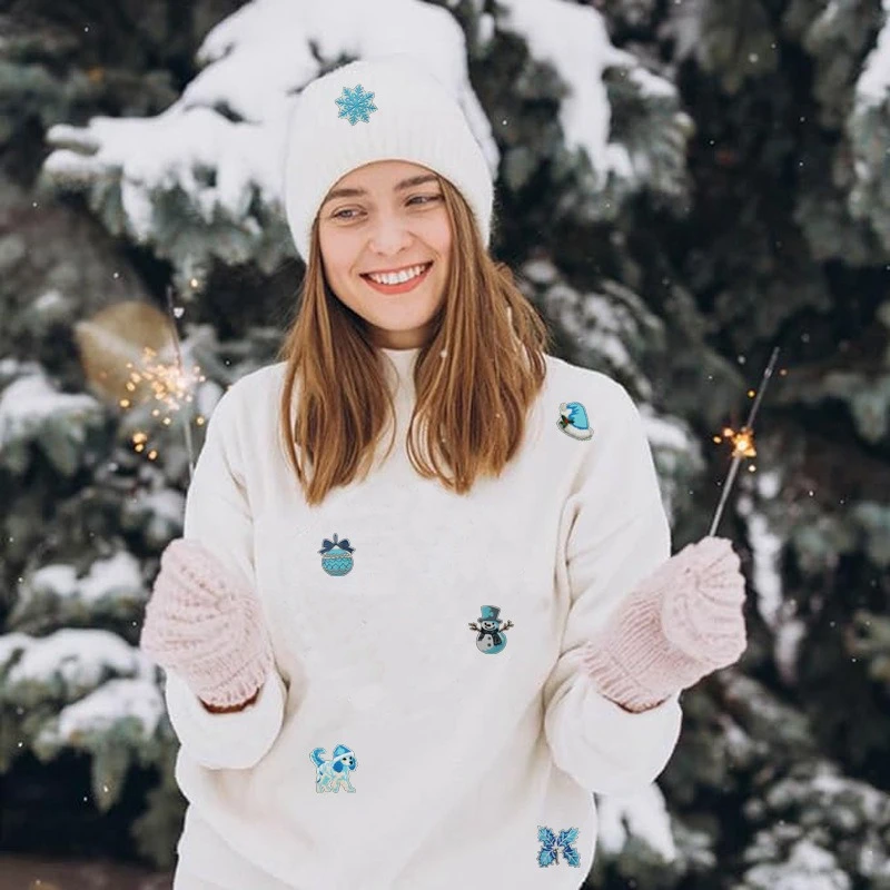 Parches bordados navideños azules y blancos, parches para planchar con muñeco de nieve y oso blanco, rayas decorativas para ropa, pegatinas - imagen 2