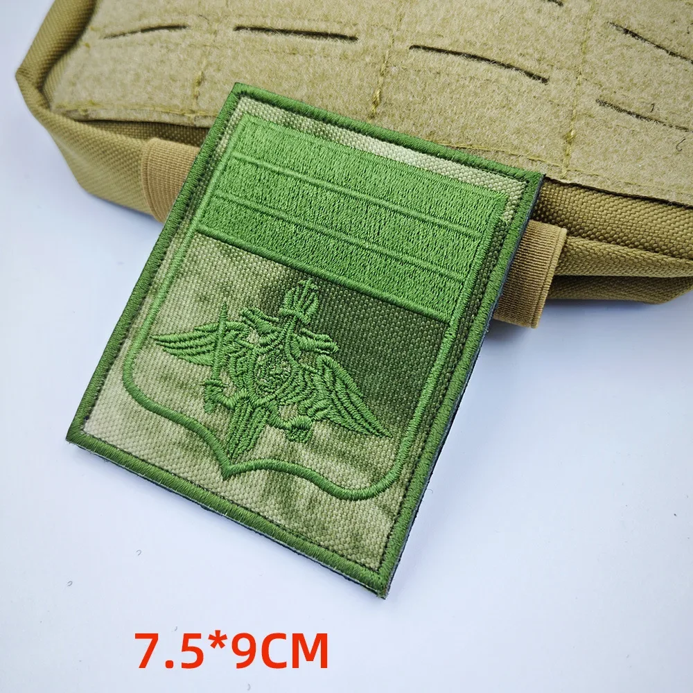 Pegatina de insignia Popular para fanáticos del ejército táctico, brazalete decorativo para uniforme de caza, Color camuflaje/rojo/verde - imagen 3