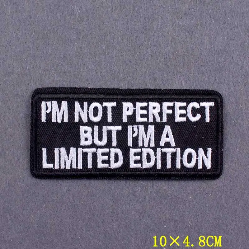 5 unids/lote parche para planchar parches con eslogan blanco y negro para ropa palabras DIY parches para ropa parche bordado en rayas para ropa - imagen 3